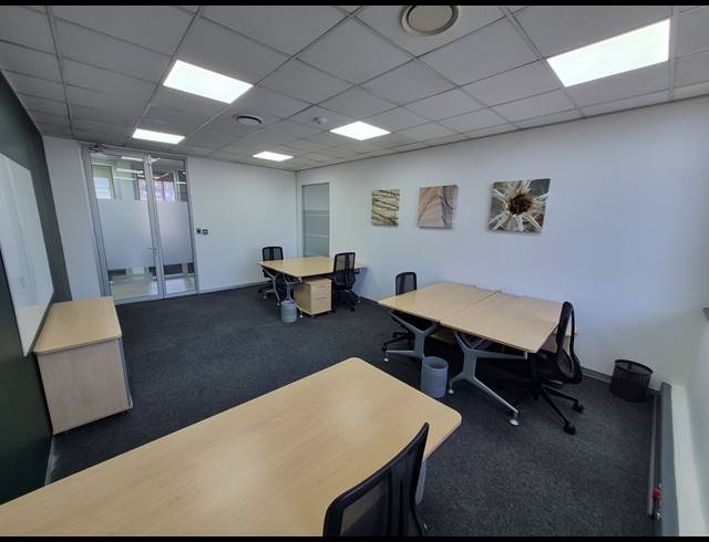 57M² OFFICE TO LET IN SANDTON CENTRAL